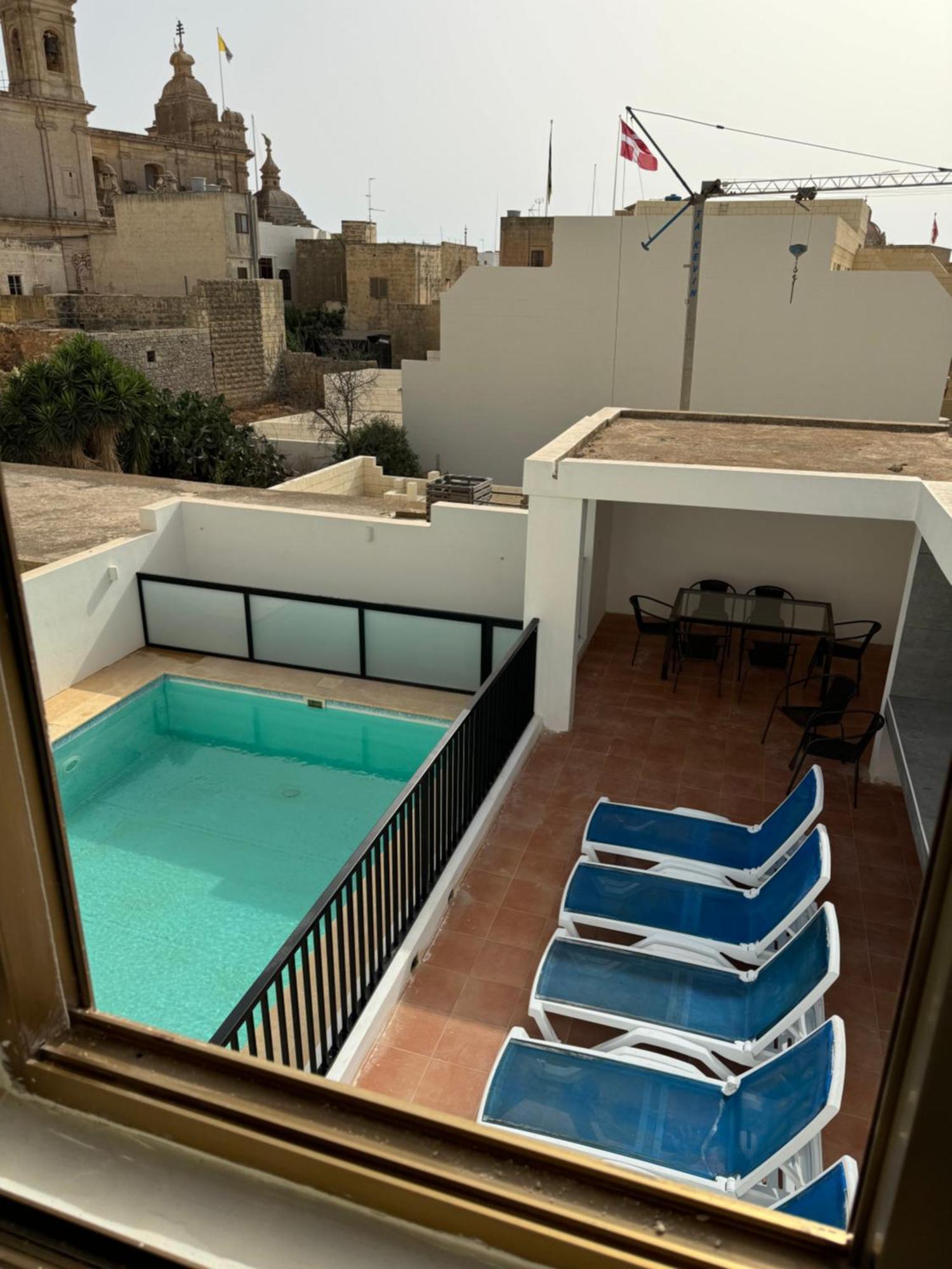 Hotel Maison D'Amour Farmhouse à In-In-Nadur Extérieur photo